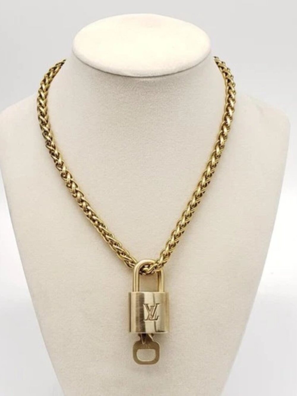 Stainless Steel Gold-Plated Necklace with Authentic Louis Vuitton Padlock - Picture 6 of 7
